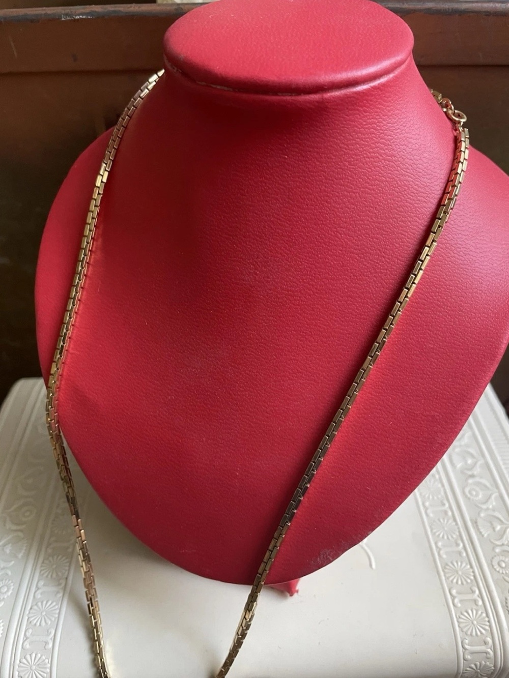 Vintage Gold-Tone Box Link Necklace - Elegant Women’s Jewelry
